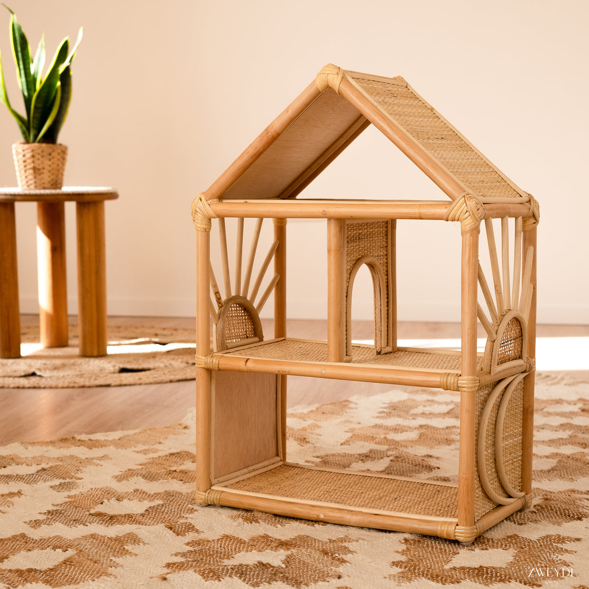 Frieda Rattan Dollhouse